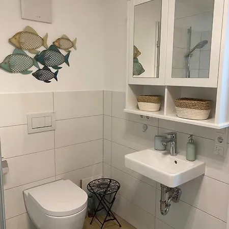 Διαμέρισμα Wohnstudio Fuer Bis Zu 1-4 Personen Nahe Bodensee *